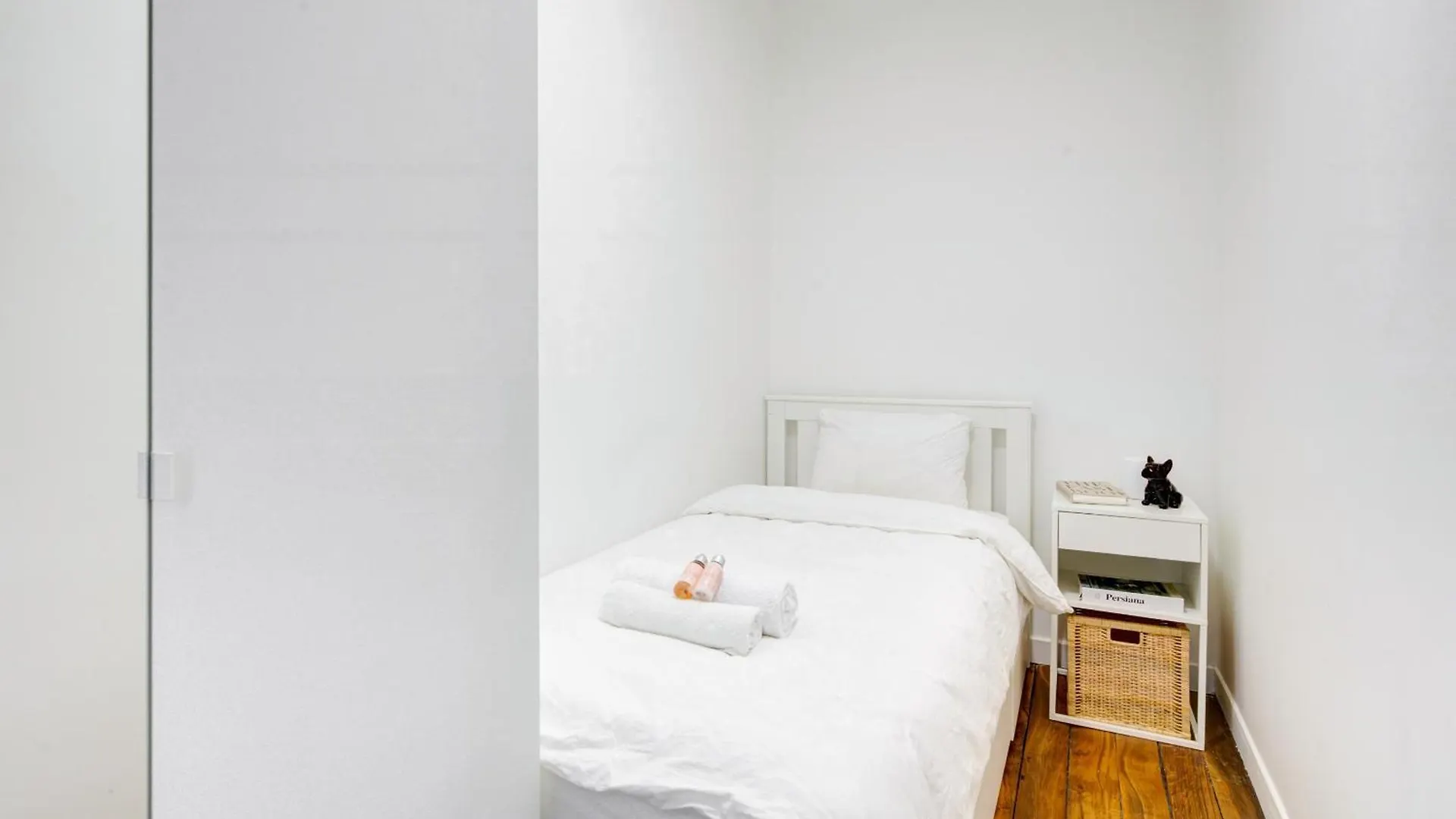 Stylish Luxury Suite - Hyper Centre Paris Apartment